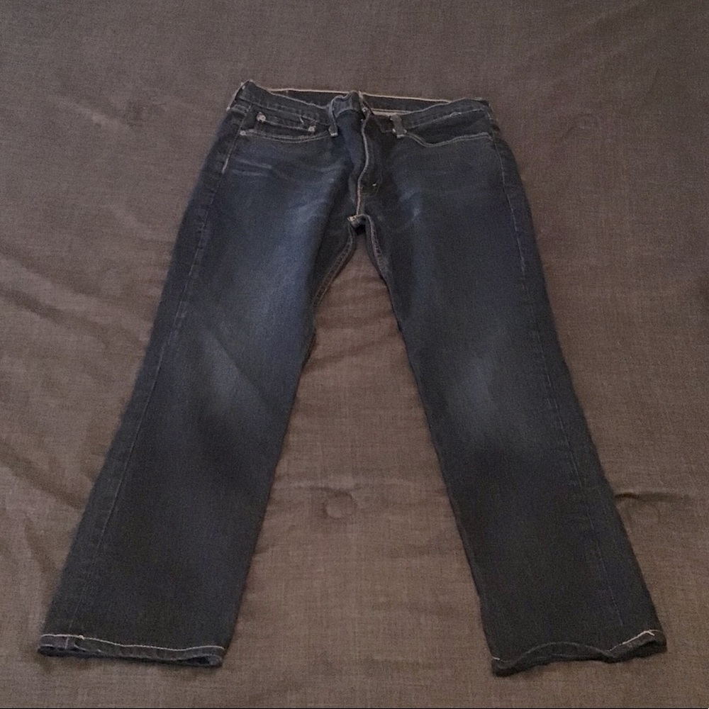 Levi jeans
